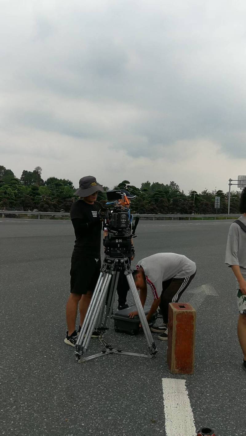 玉州区TVC拍摄公司：唤醒集体记忆，构建跨代际沟通桥梁